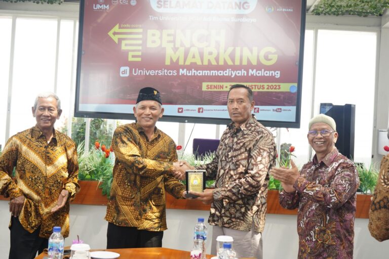 Bencmarking, Rektor UMM Kenalkan CoE FKIP Kepada Universitas PGRI Adibuana Surabaya