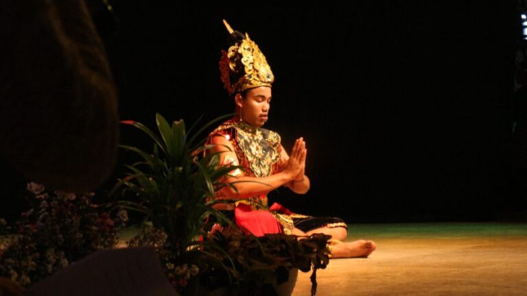 Terus Berkarya Lestarikan Budaya, PGSD Adakan Pagelaran Drama