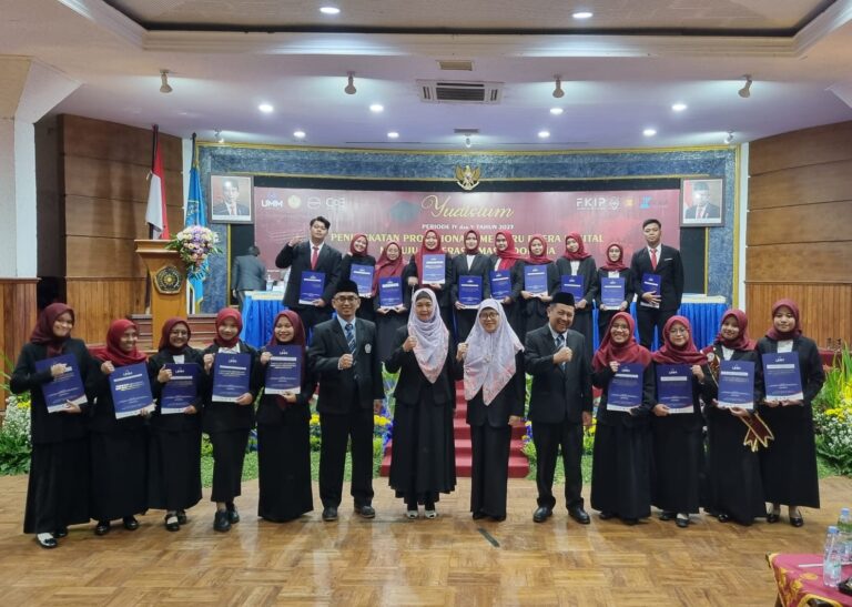 Yudisium Periode IV dan V FKIP UMM: Ini Wajah Guru Profesional di Era Digital!