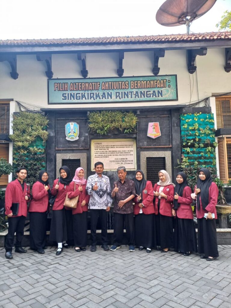 Program Asistesi Mengajar FKIP UMM Memberi Berkah Ke Sekolah Mitra