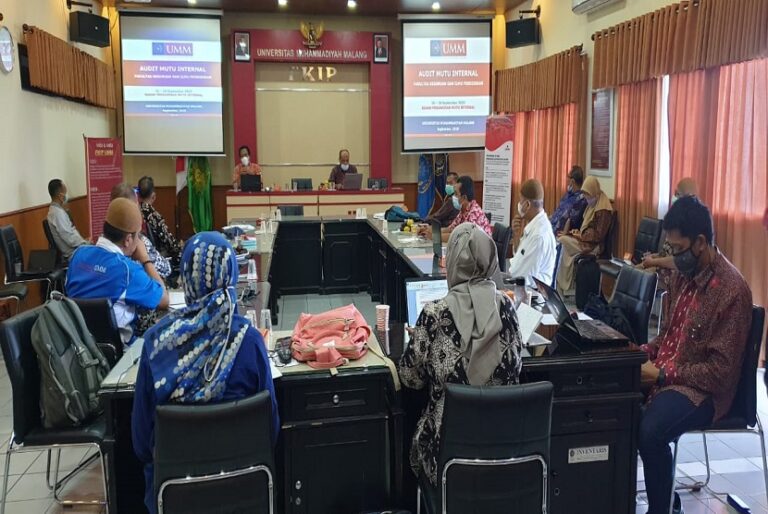 FKIP bersama Prodi Pendidikan Bahasa Indonesia Gelar Audit Mutu Internal