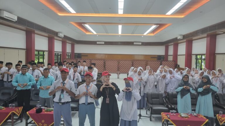 Hangat dan Penuh Antusias, Kunjungan SMAIT Ummul Quro, Tasikmalaya ke FKIP UMM