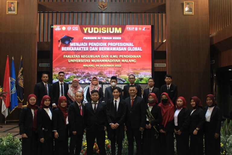 Gelar Yudisium, 171 Sarjana FKIP Siap Berkontribusi Untuk Negeri
