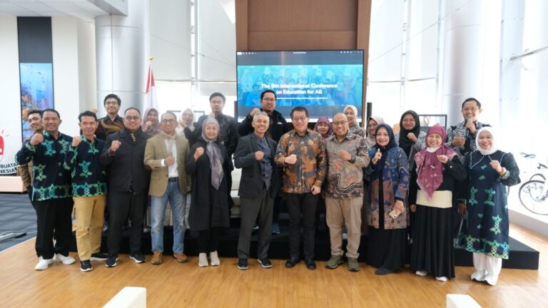 ICEDUALL 6: Kolaborasi FKIP UMM dan ALPTK Wujudkan Pendidikan Inklusif dan Inovatif di Era Kecerdasan Buatan