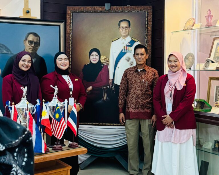 Jalin Diplomasi Pendidikan, Mahasiswa FKIP UMM Mengabdi di Thailand Lewat Program KKNDik Internasional